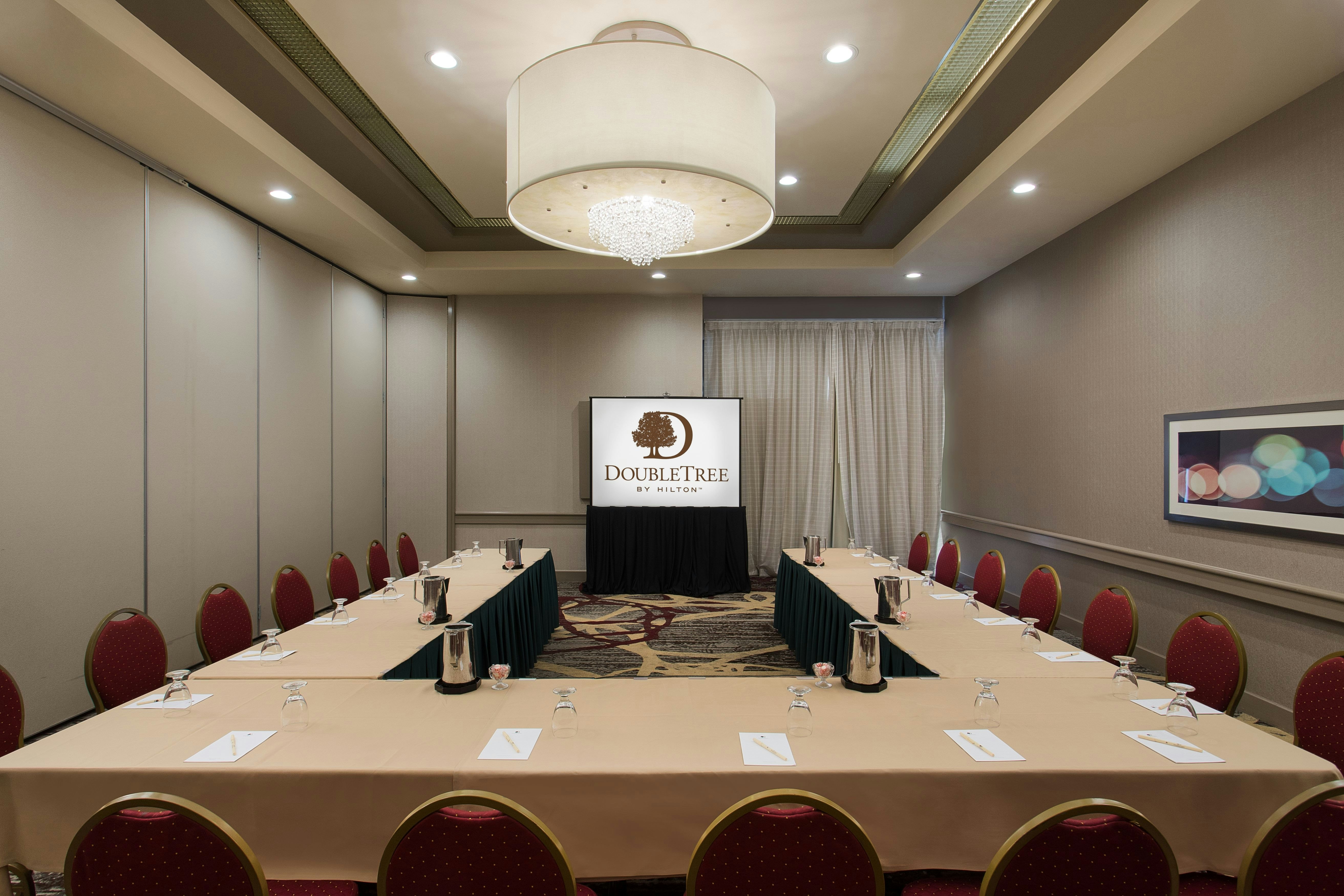 DoubleTree by Hilton Hotel Los Angeles Norwalk 47/59