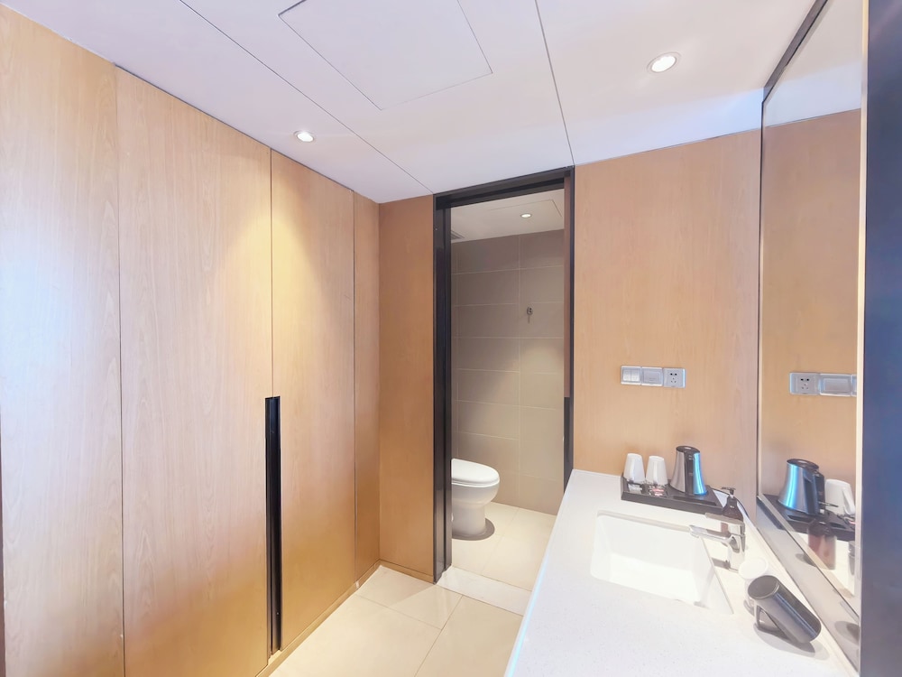 Minimax Hotel Shanghai Songjiang 50/51