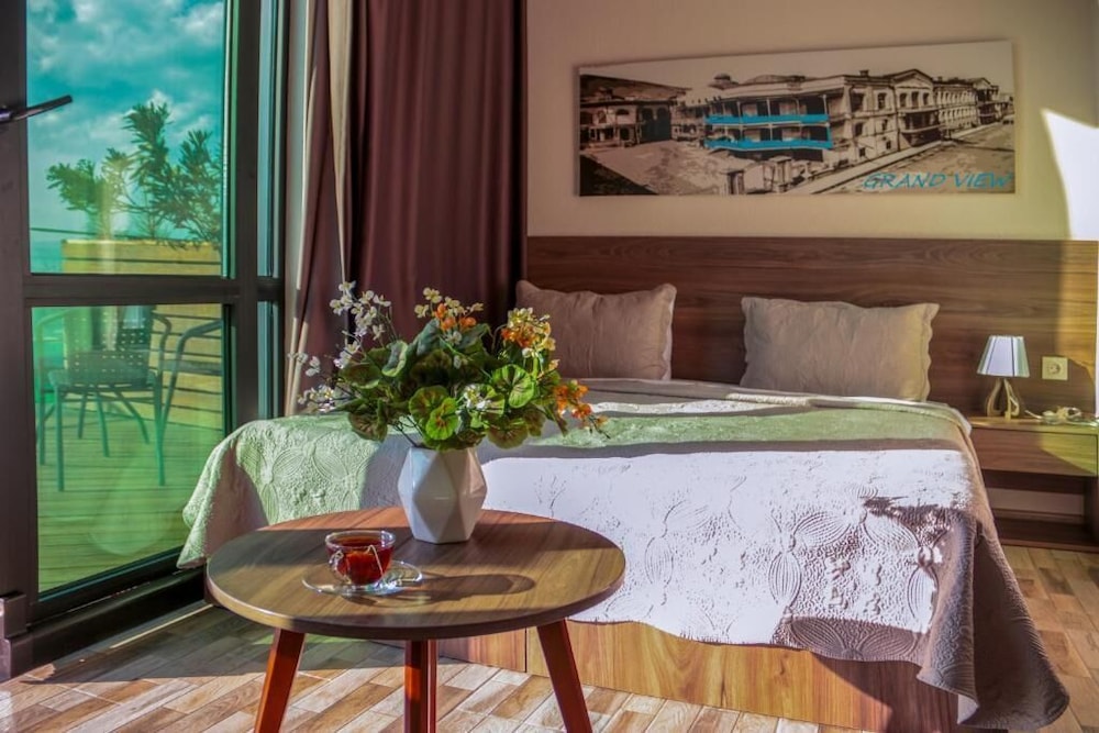 Hotel Grand View In Tbilisi 22/45