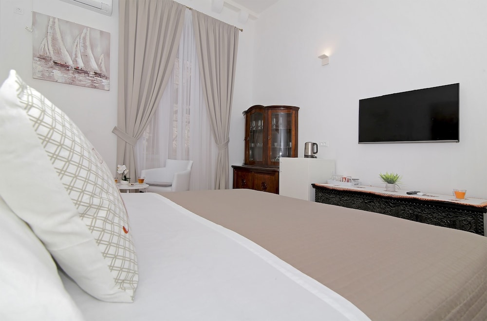 Apartments Nerio 26/49