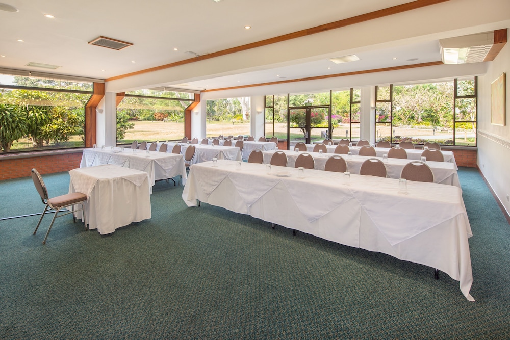 Hotel Bougainvillea San Jose 26/66