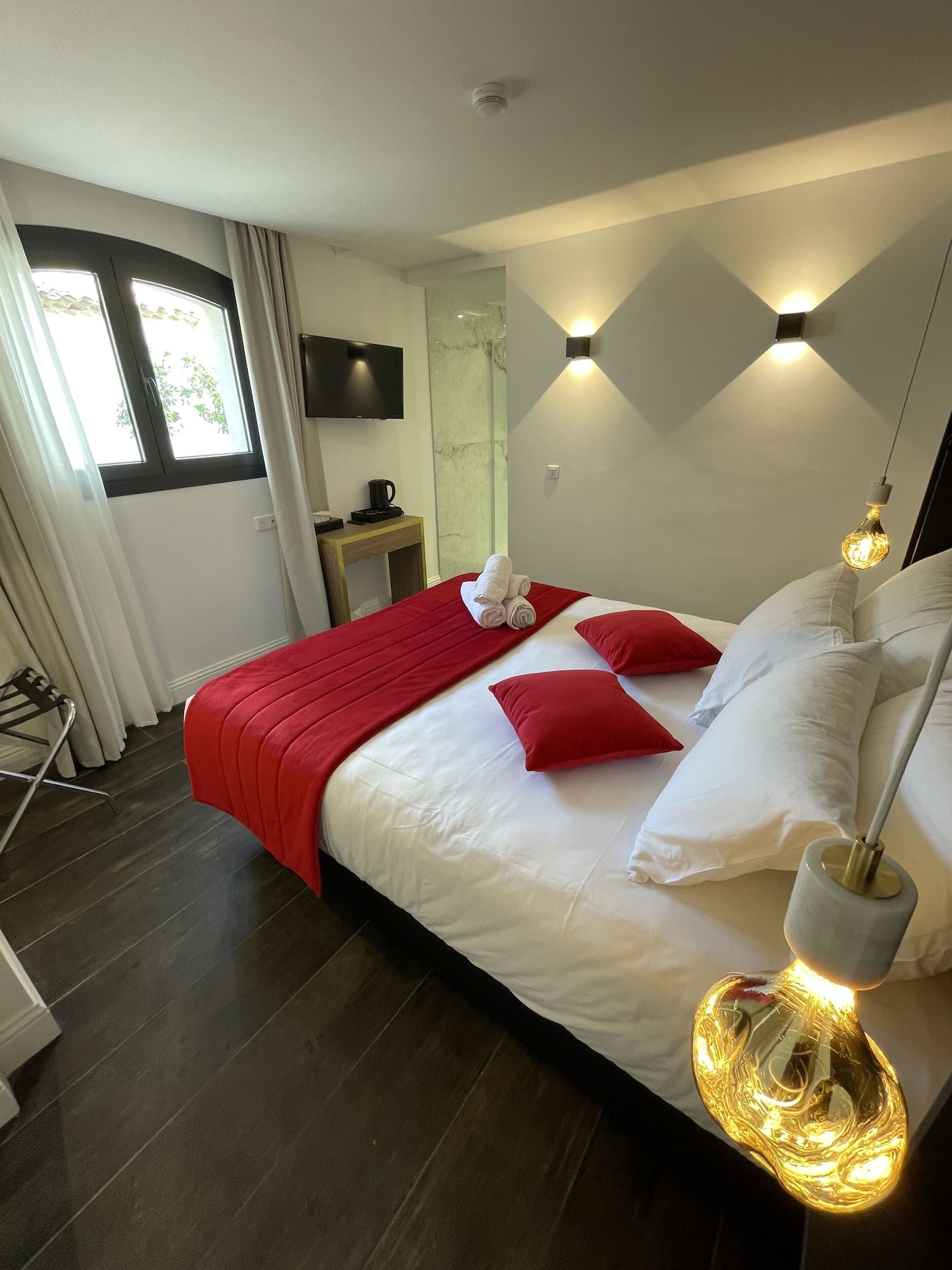rooms