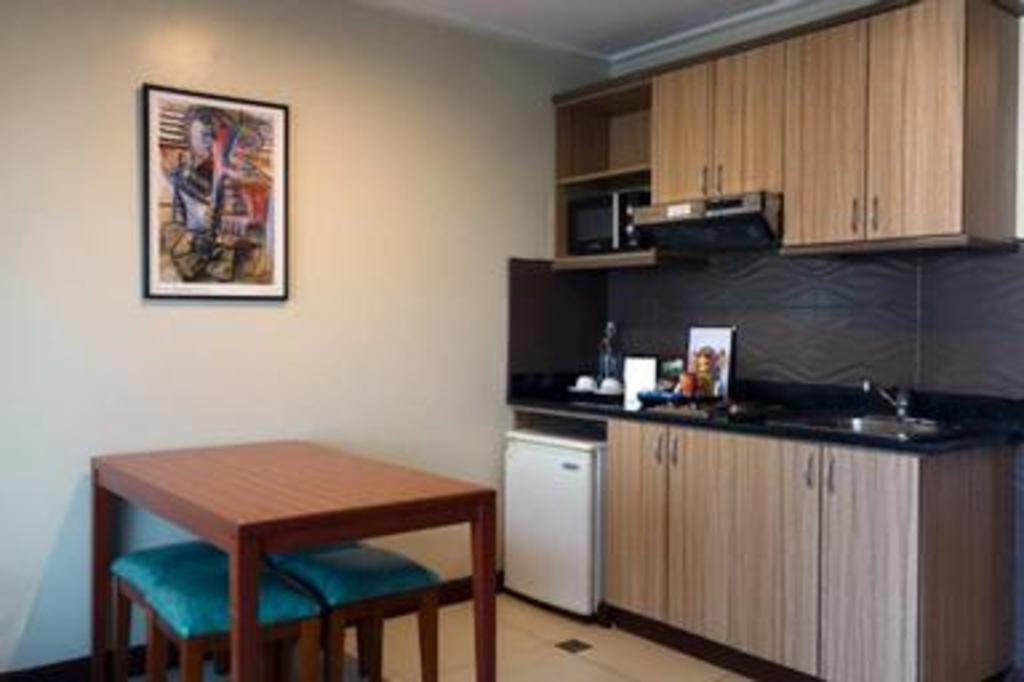 Premier, Family, Queen Bed