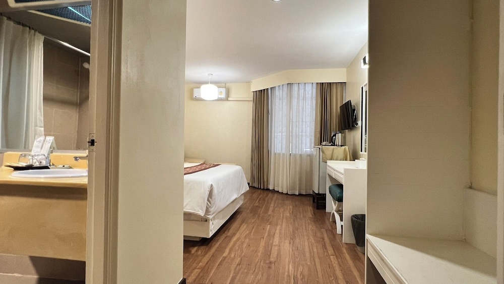 Fortuna Hotel Bangkok 37/39
