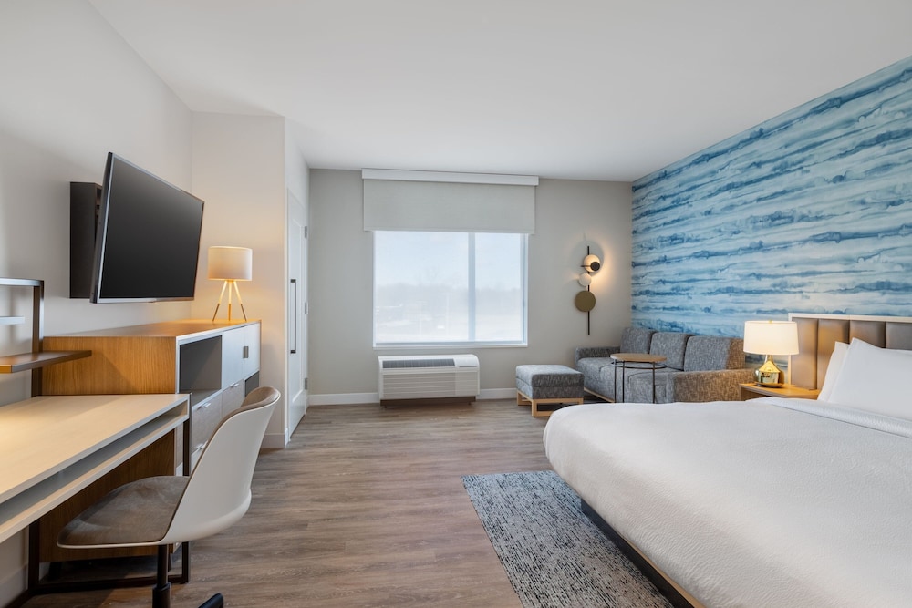 Towneplace Suites By Marriott Geneva 8/40
