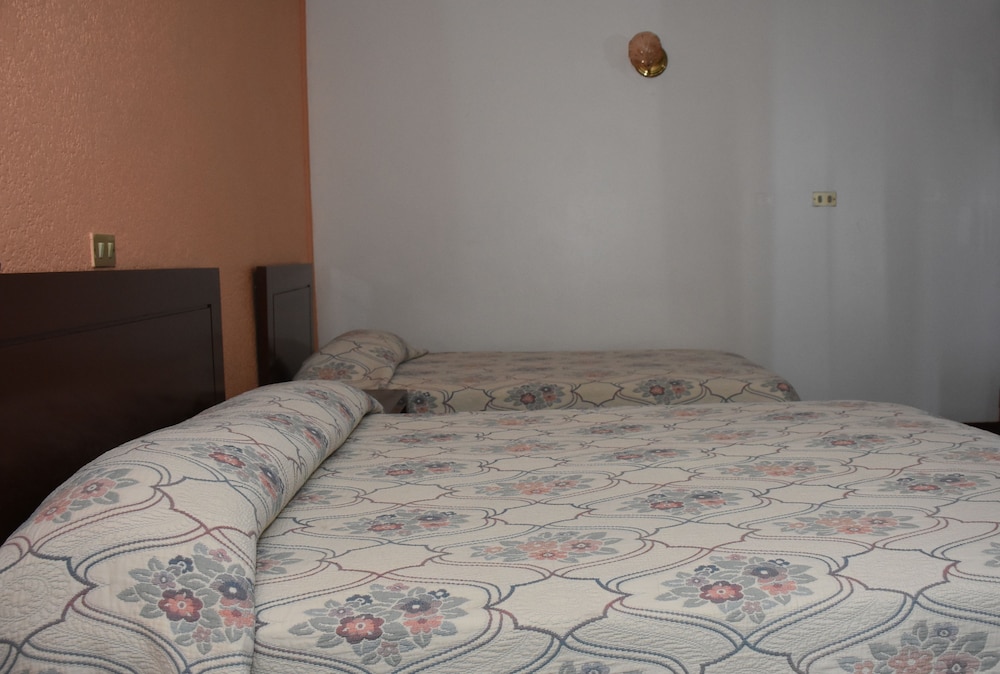 Maria Victoria Hotel 13/71