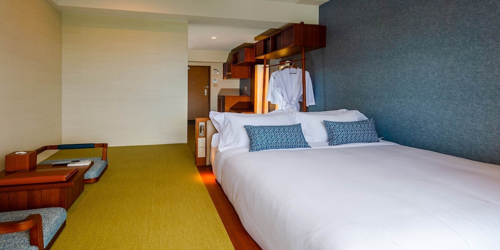 LUXURY, DOUBLE BED, SEA VIEW