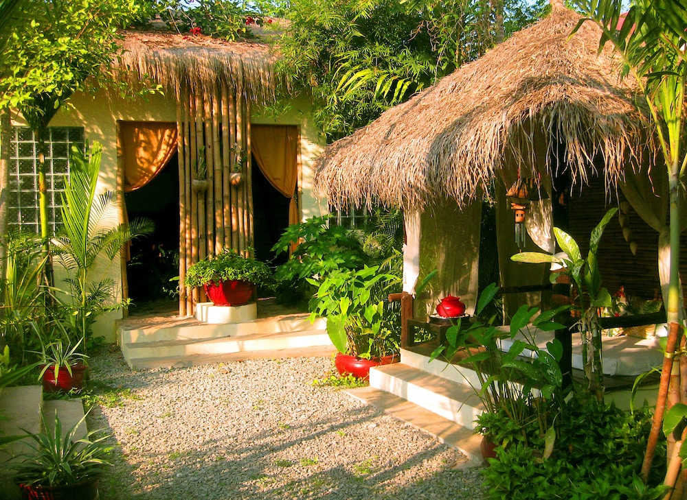The Cockatoo Nature Resort Spa 42/50