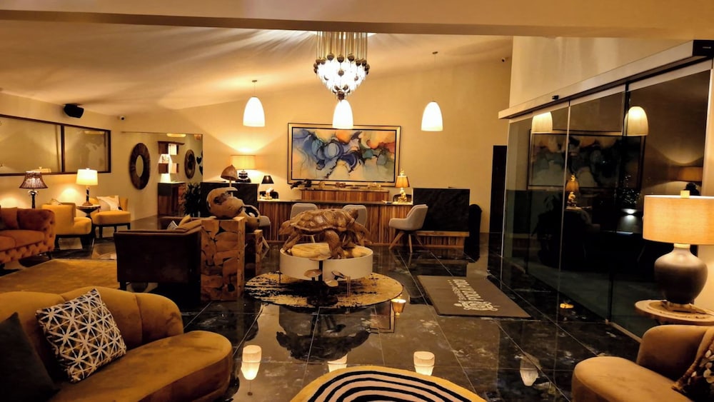 Hotel Poco A Poco 60/81