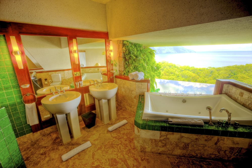 Jade Mountain - Adults Only 38/71