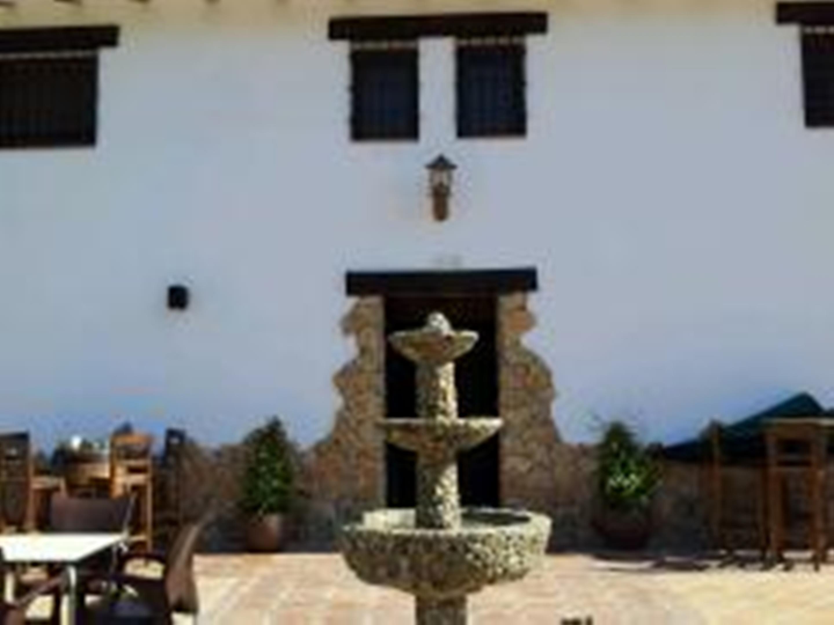 HOTEL RURAL VALLE DEL TURRILLA 1/43
