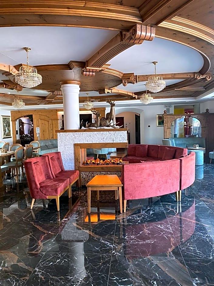 FAMILY HOTEL LA PERLA 10/53