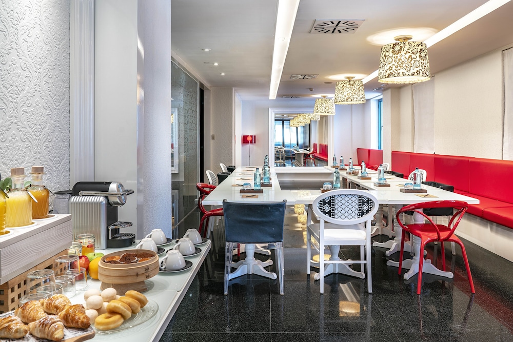 Vincci Via 66 Hotel 36/50