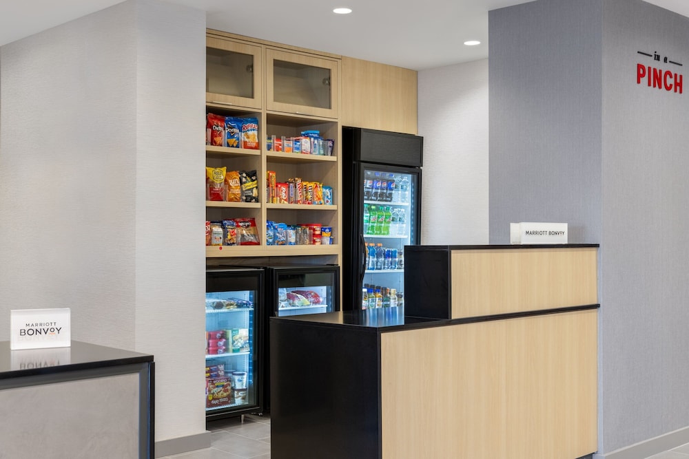 Towneplace Suites By Marriott Geneva 5/40