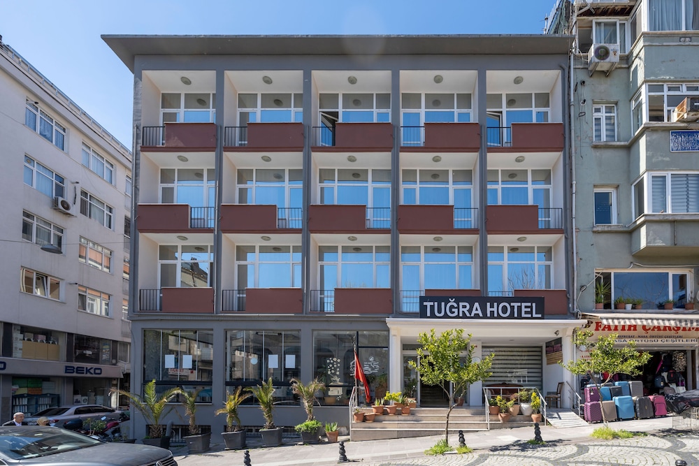TUGRA HOTEL 5/65