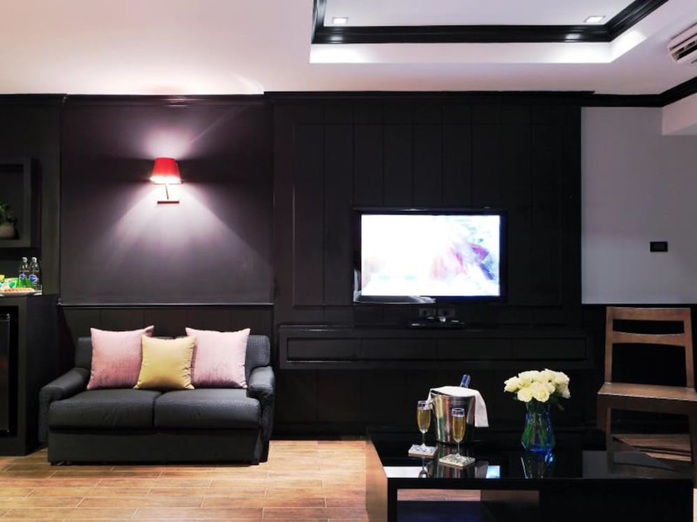 Bangkok Inter Place Hotel 52/72