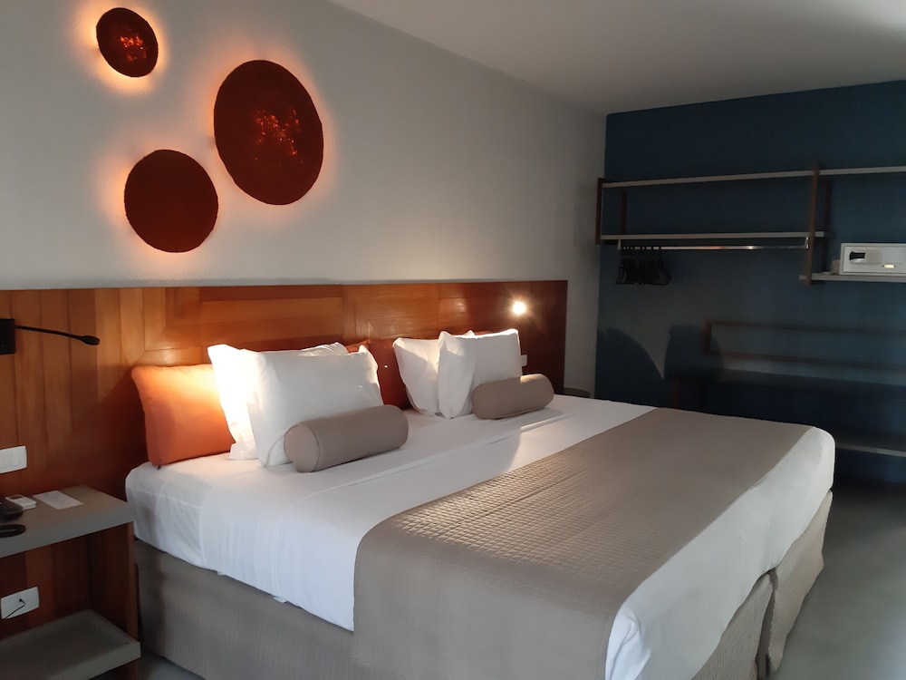 Summerville Resort - All Inclusive 7/50