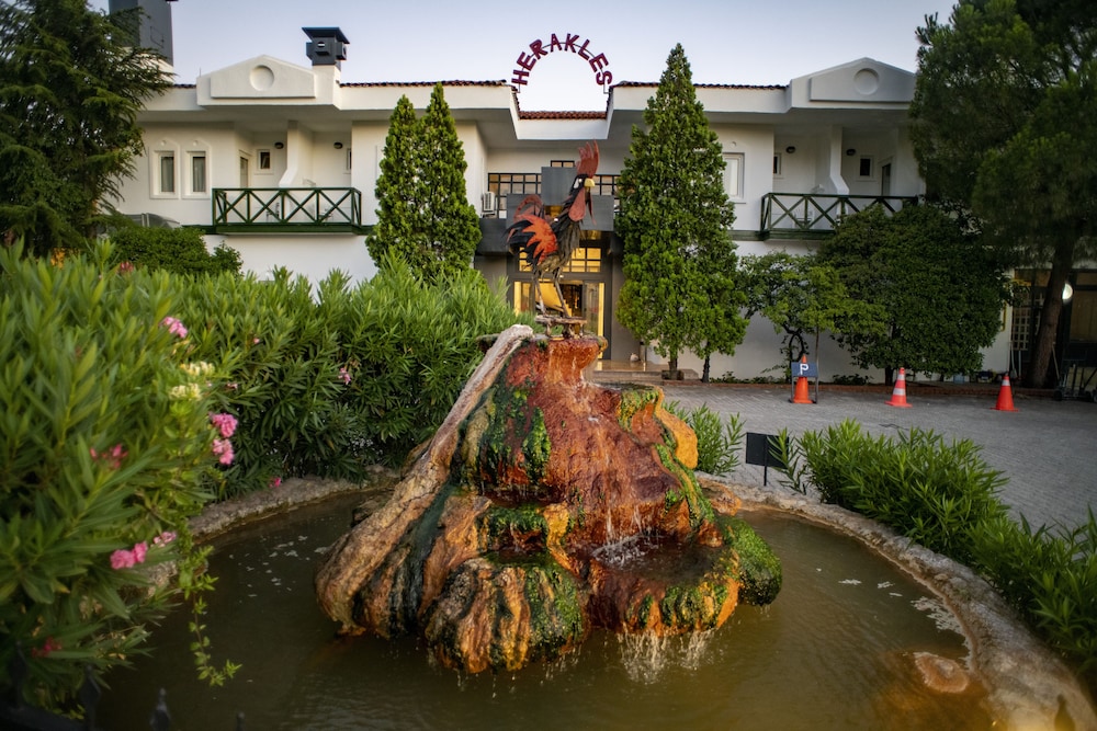 Herakles Thermal Hotel 50/57