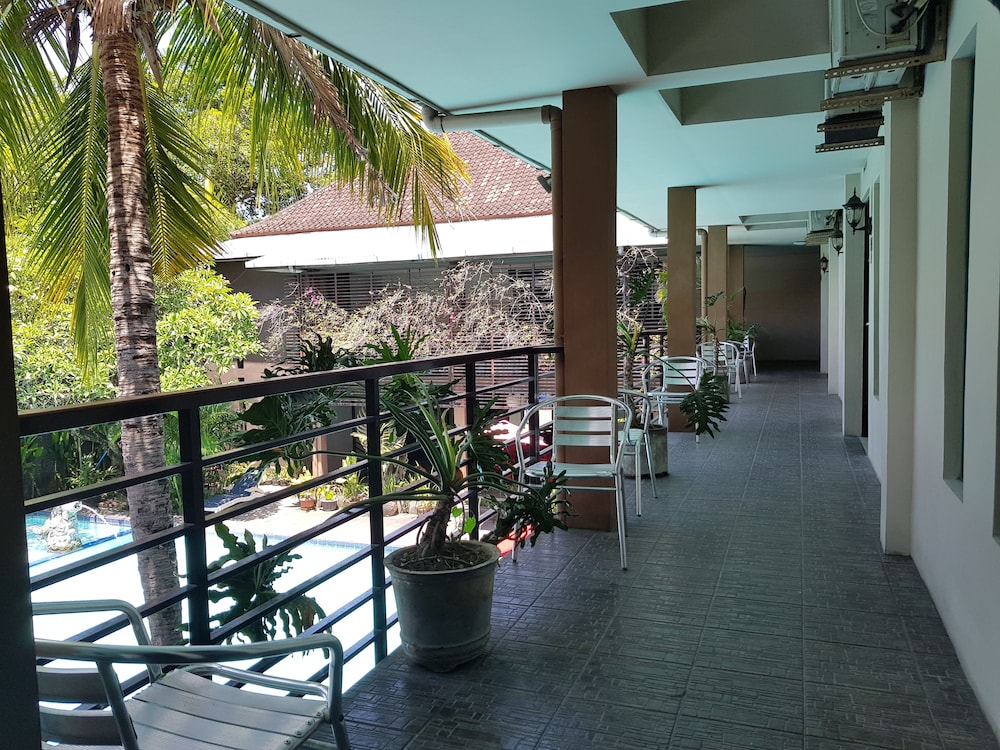 SANUR AGUNG HOTEL 66/77