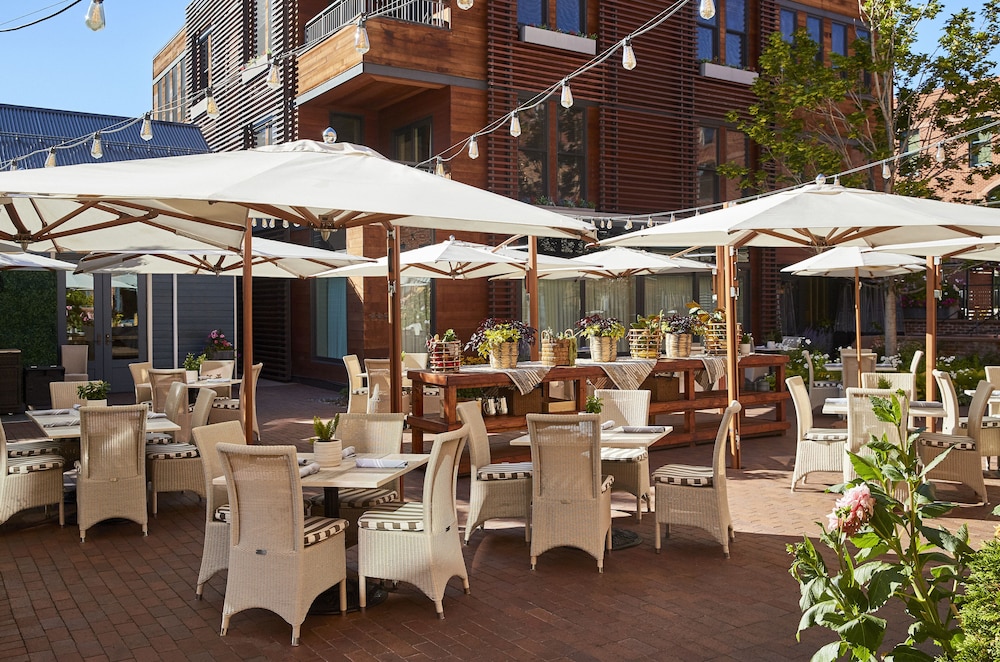 Hotel Jerome An Auberge Resort 44/50