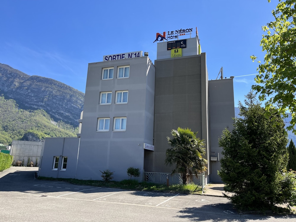 Kyriad Grenoble Nord Le Fontanil 4/56