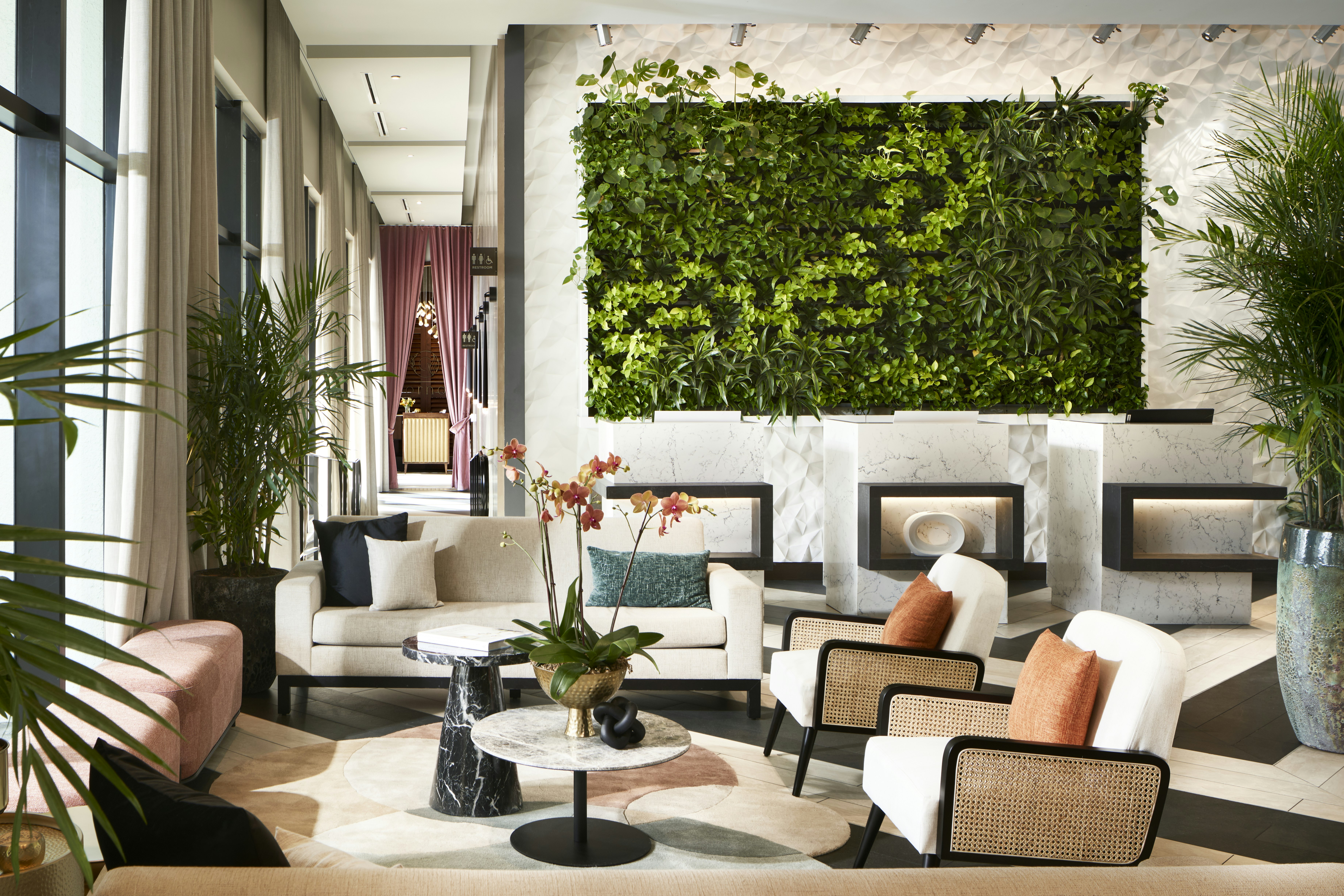 THesis Hotel Miami Coral Gables, Curio Collection by Hilton 52/80