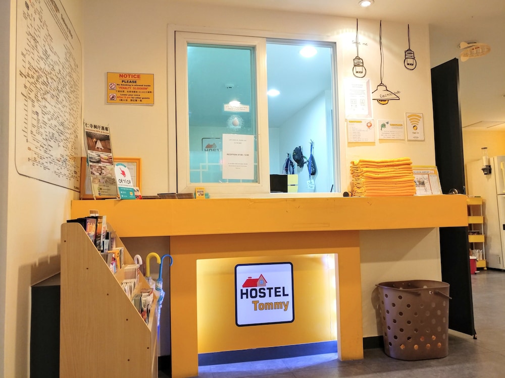 Hostel Tommy Formerly Yellow Brick 2 Hotel 6/47
