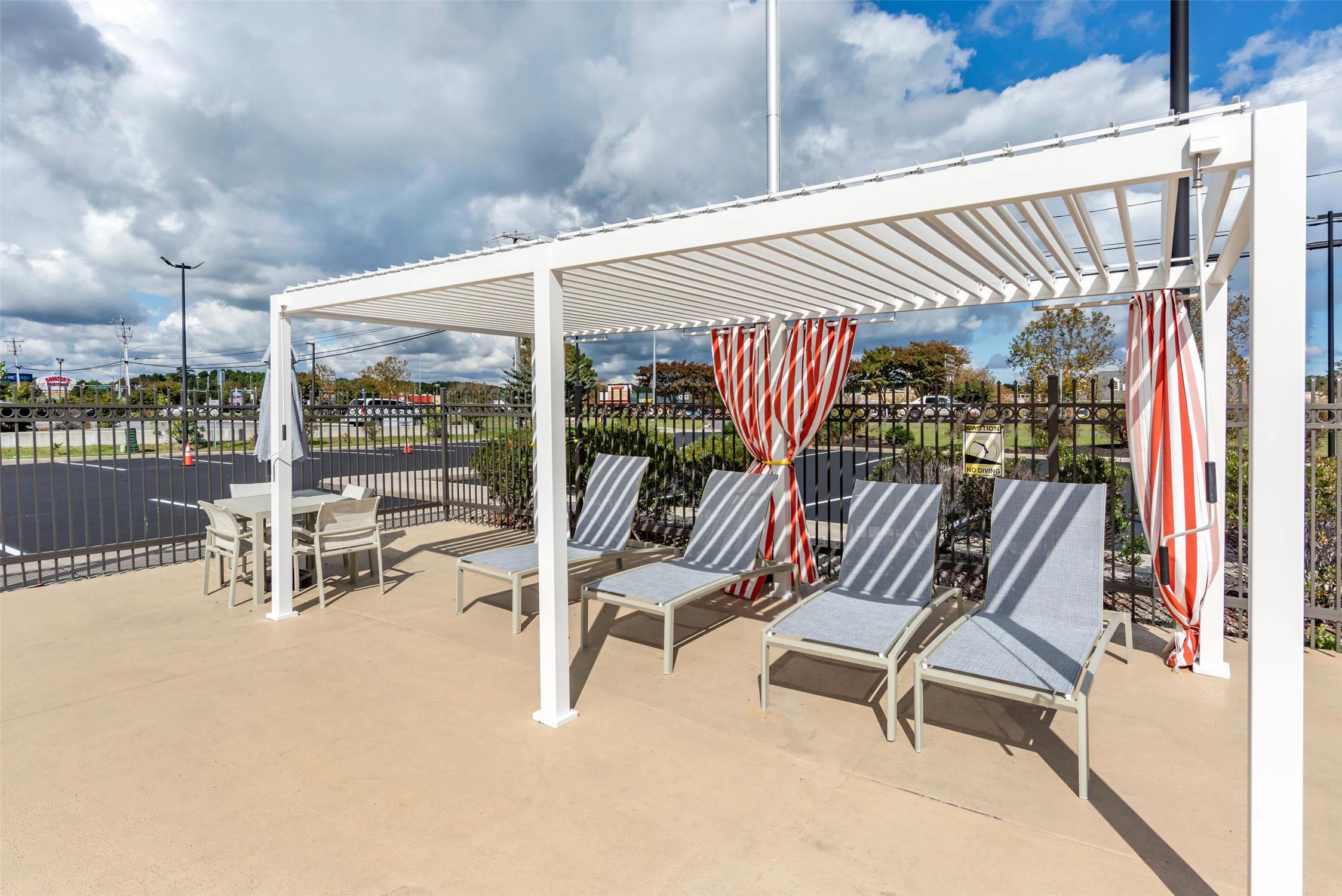 MainStay Suites Ocean City West, MD 25/38
