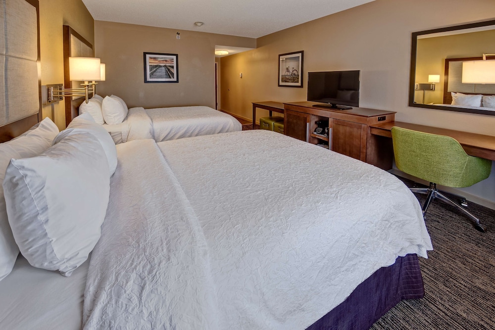 Standard, 2 Queen Beds