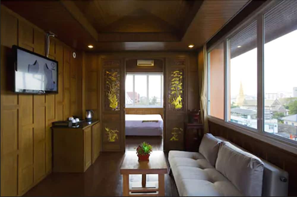 Lamphu Tree House Boutique Hotel 47/70