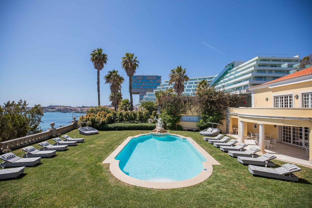 Estoril Vintage Hotel 55/64