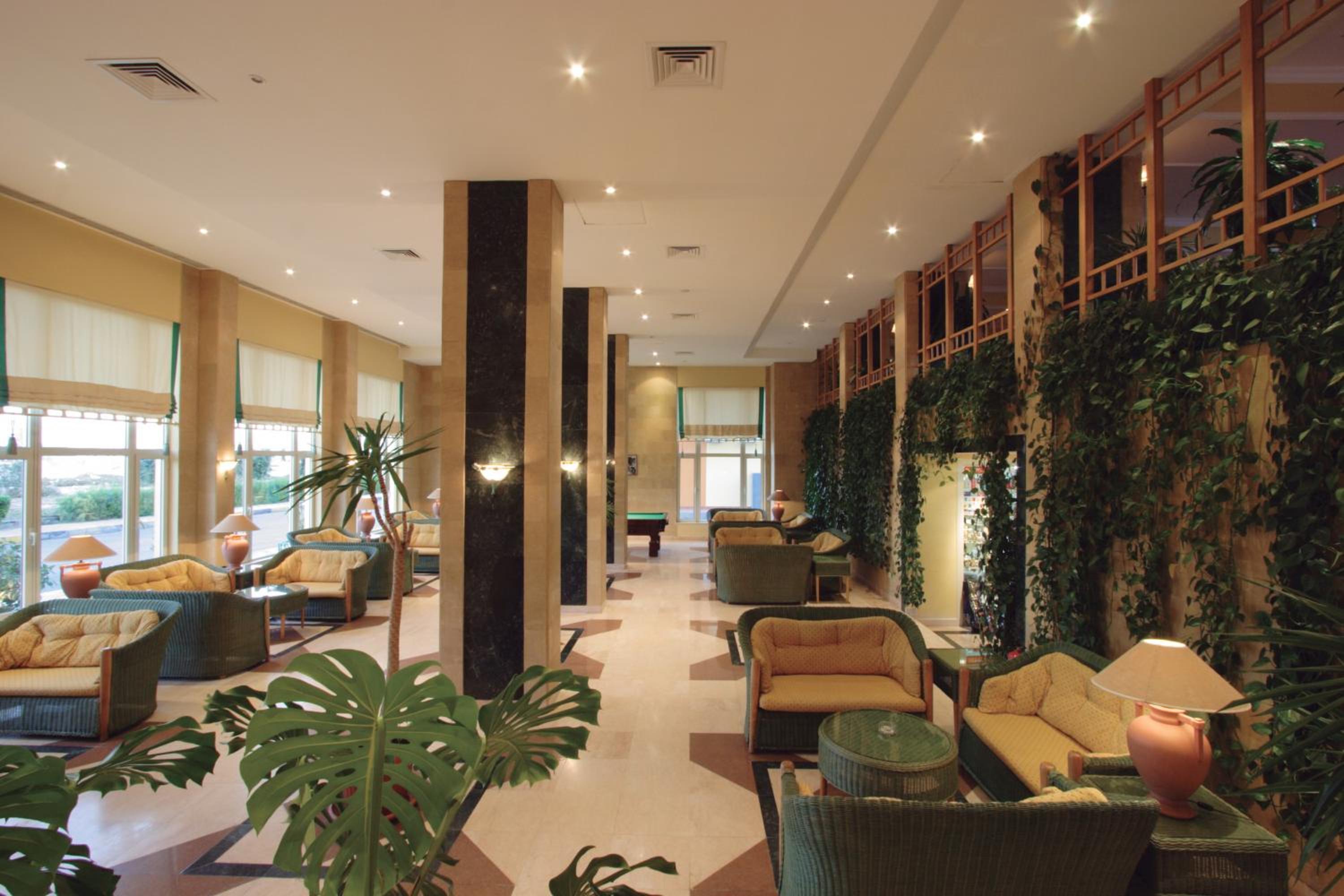 Sea Garden Hotel 26/42