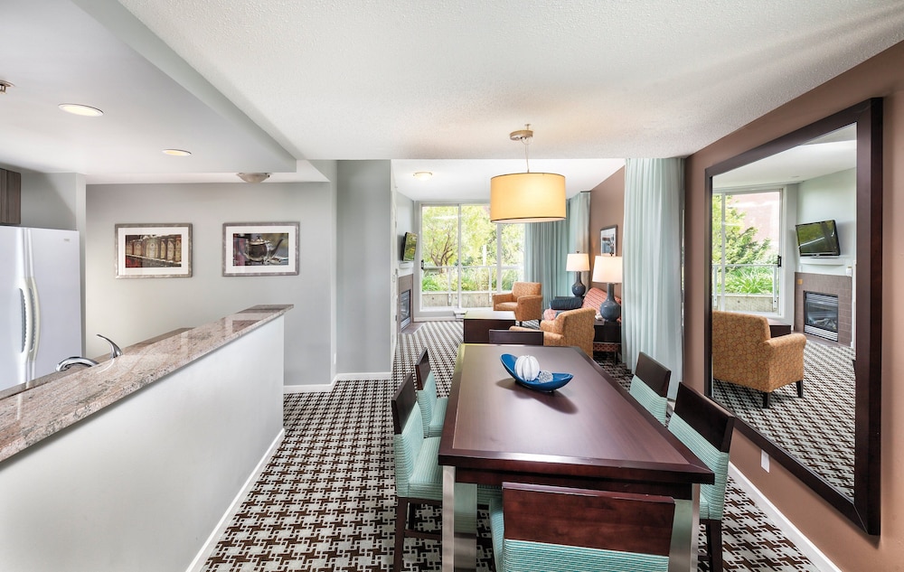 Worldmark Victoria 33/57
