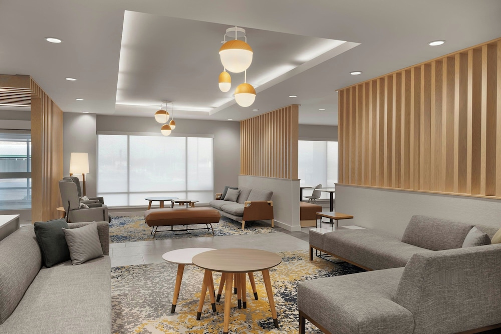 TownePlace Suites by Marriott Crown Point 12/26