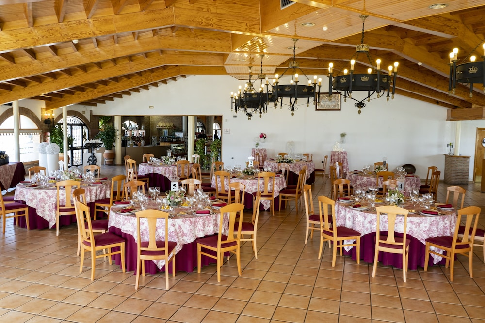 HOTEL ALFONSO VIII 35/47