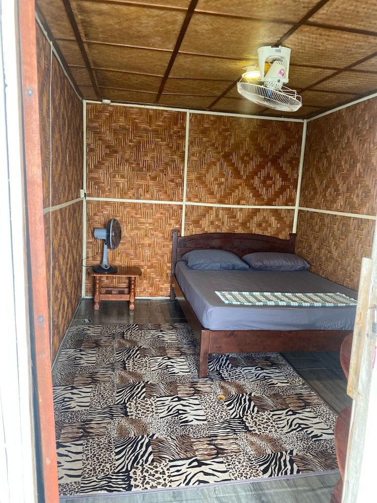 Hotel O Bakau Hijau Riverlodge & Campsite 29/39