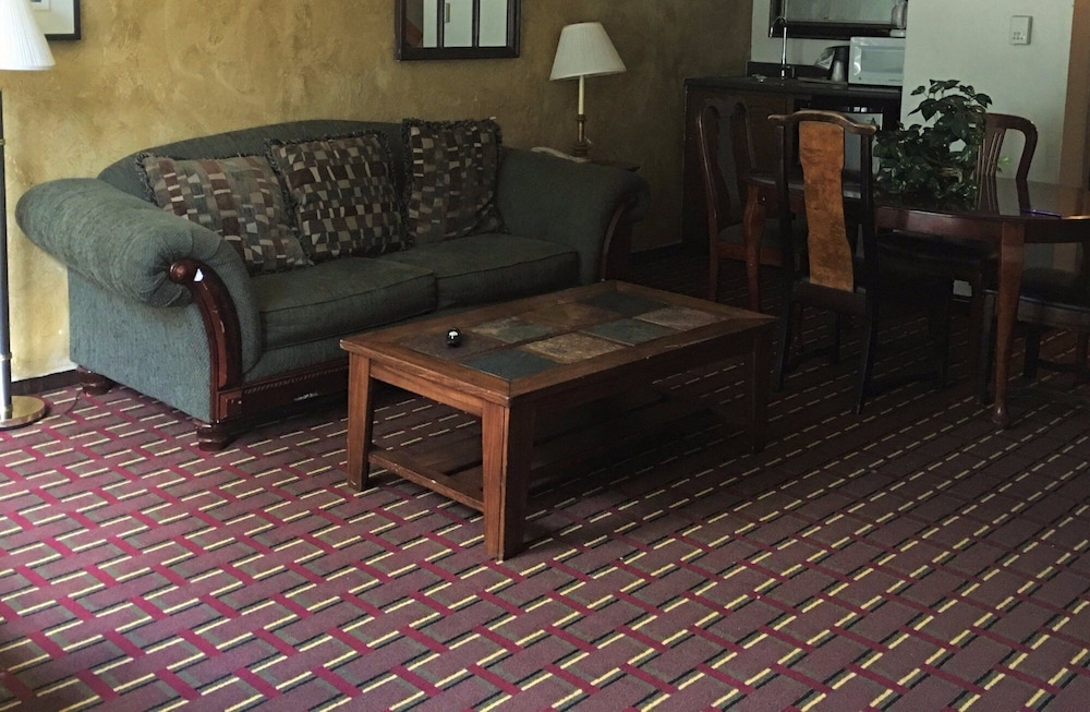 Biltmore Hotel Oklahoma 31/41