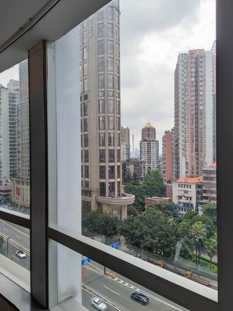 Echarm Hotel (Guangzhou Beijing Road Pedestrian Street Tianzi Wharf) 8/64