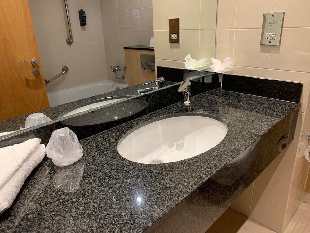 Maldron Hotel Portlaoise 13/37