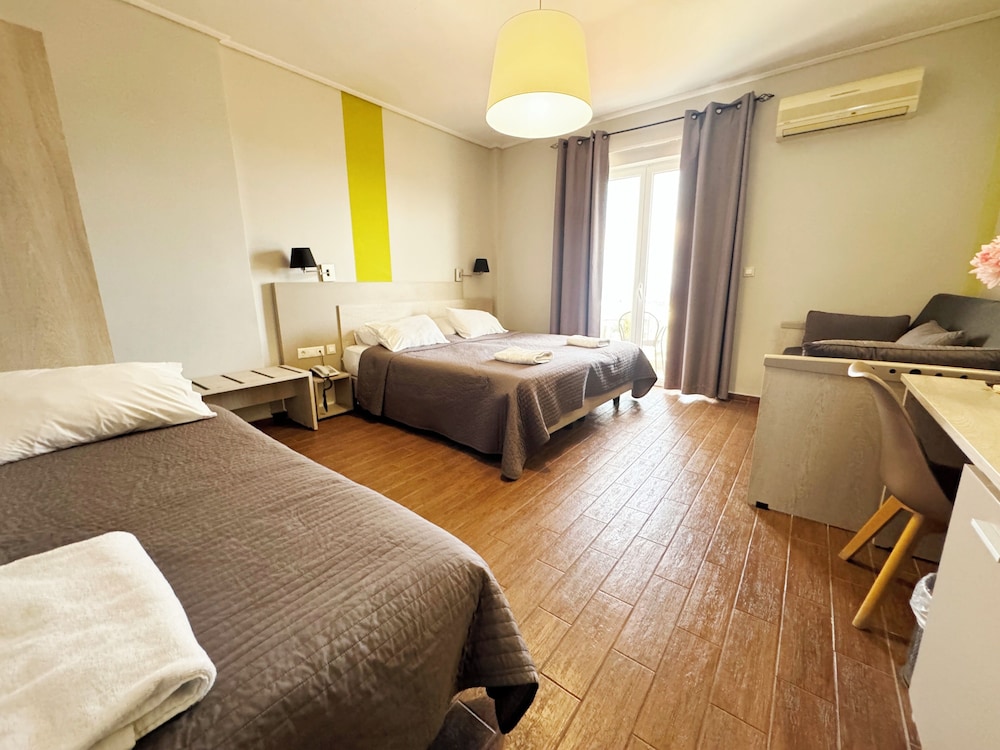 Myrto Hotel 40/90