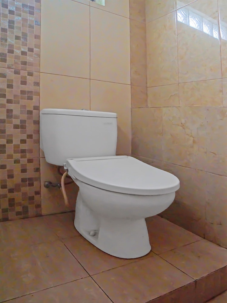 OYO 94077 99 Residence 15/15