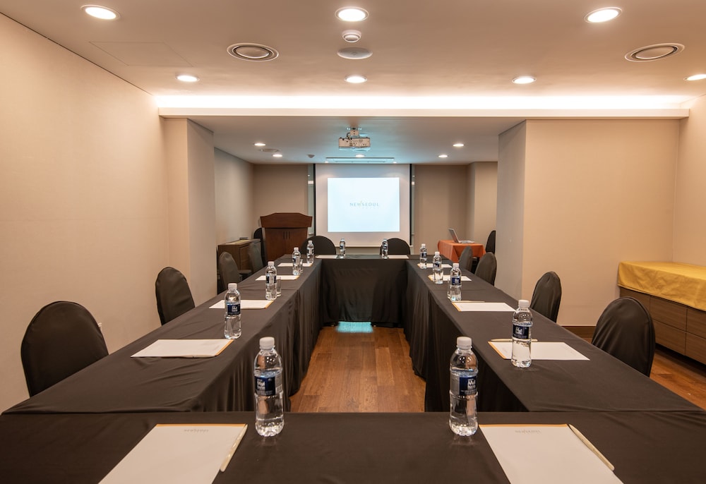 New Seoul Hotel 39/50