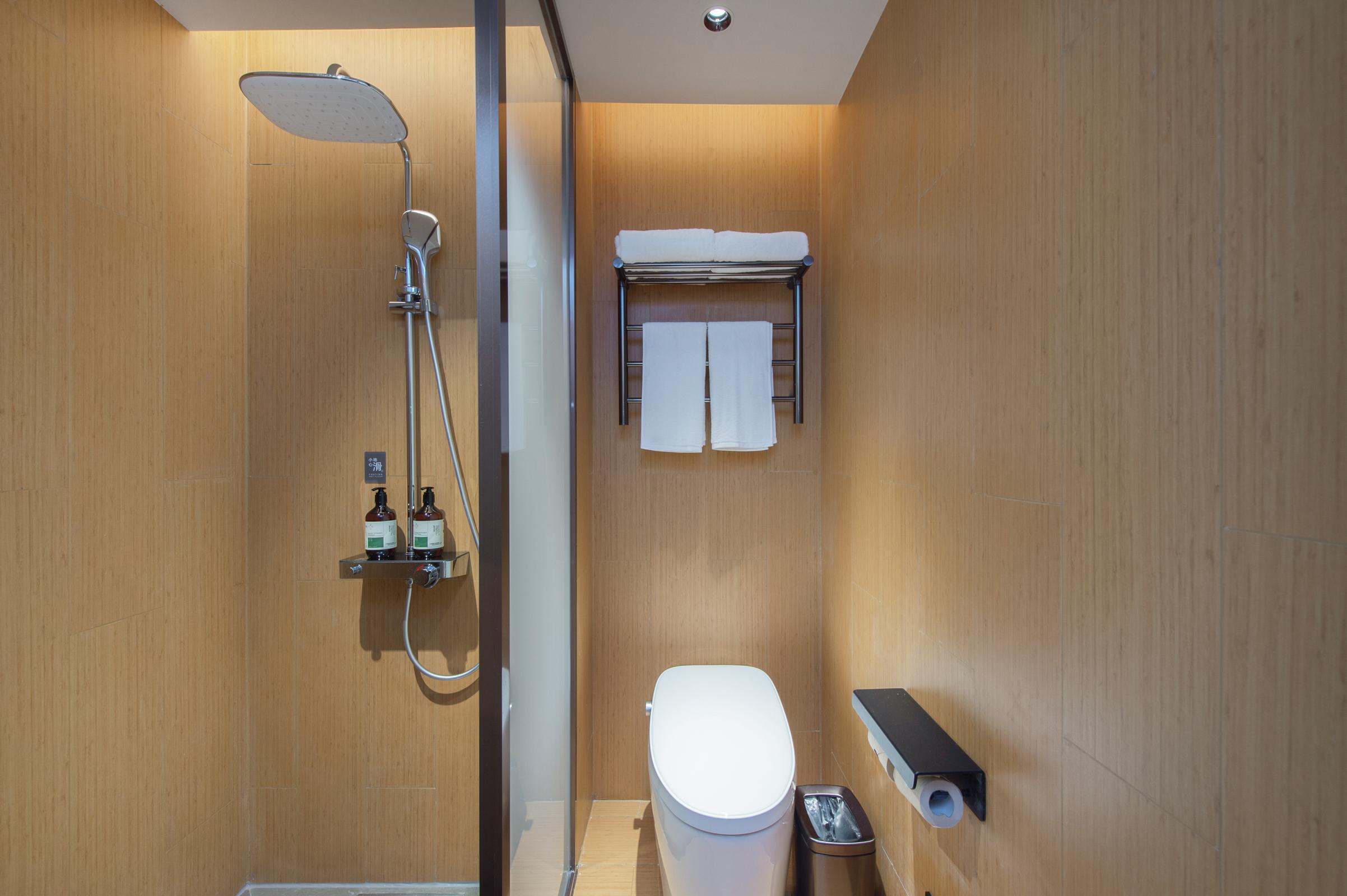 JI Hotel (Guangzhou Beijing Road Pedestrian Street Cangbian Road) 34/38