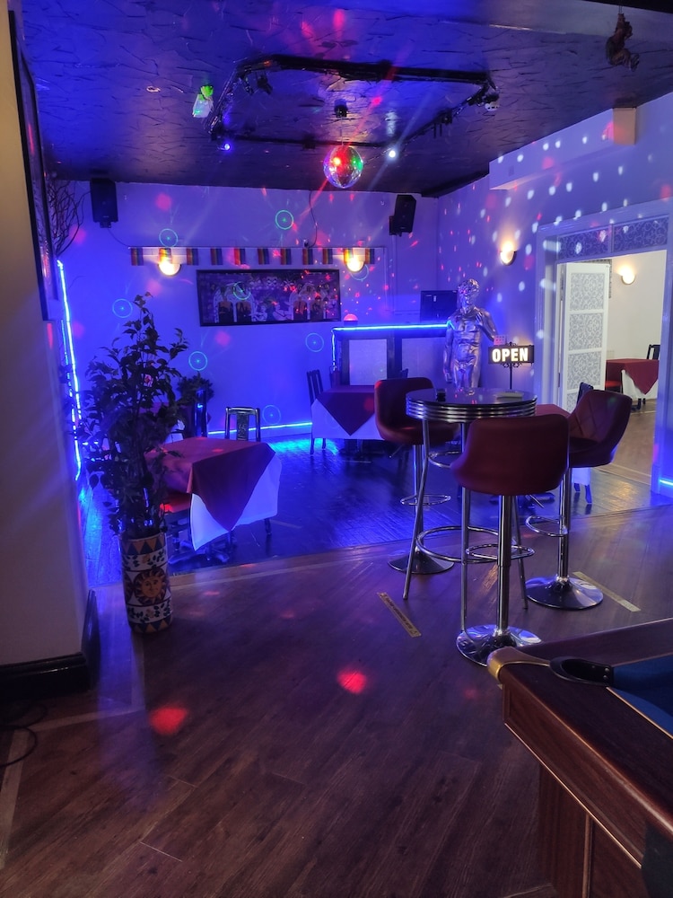 The Mardi Gras Guest Accommodation 31/47