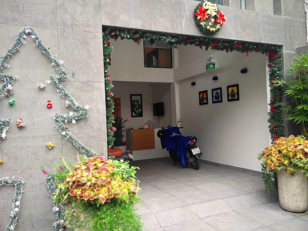 Sen Boutique House 61/69