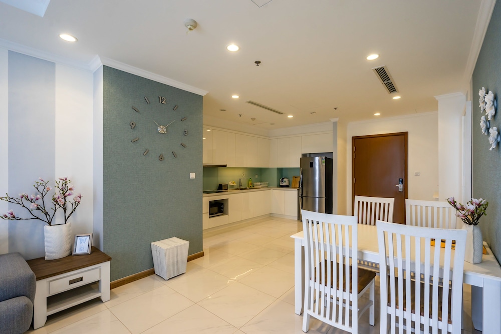 Hoasun Boutique Apartment - Vinhomes Central Park 31/50