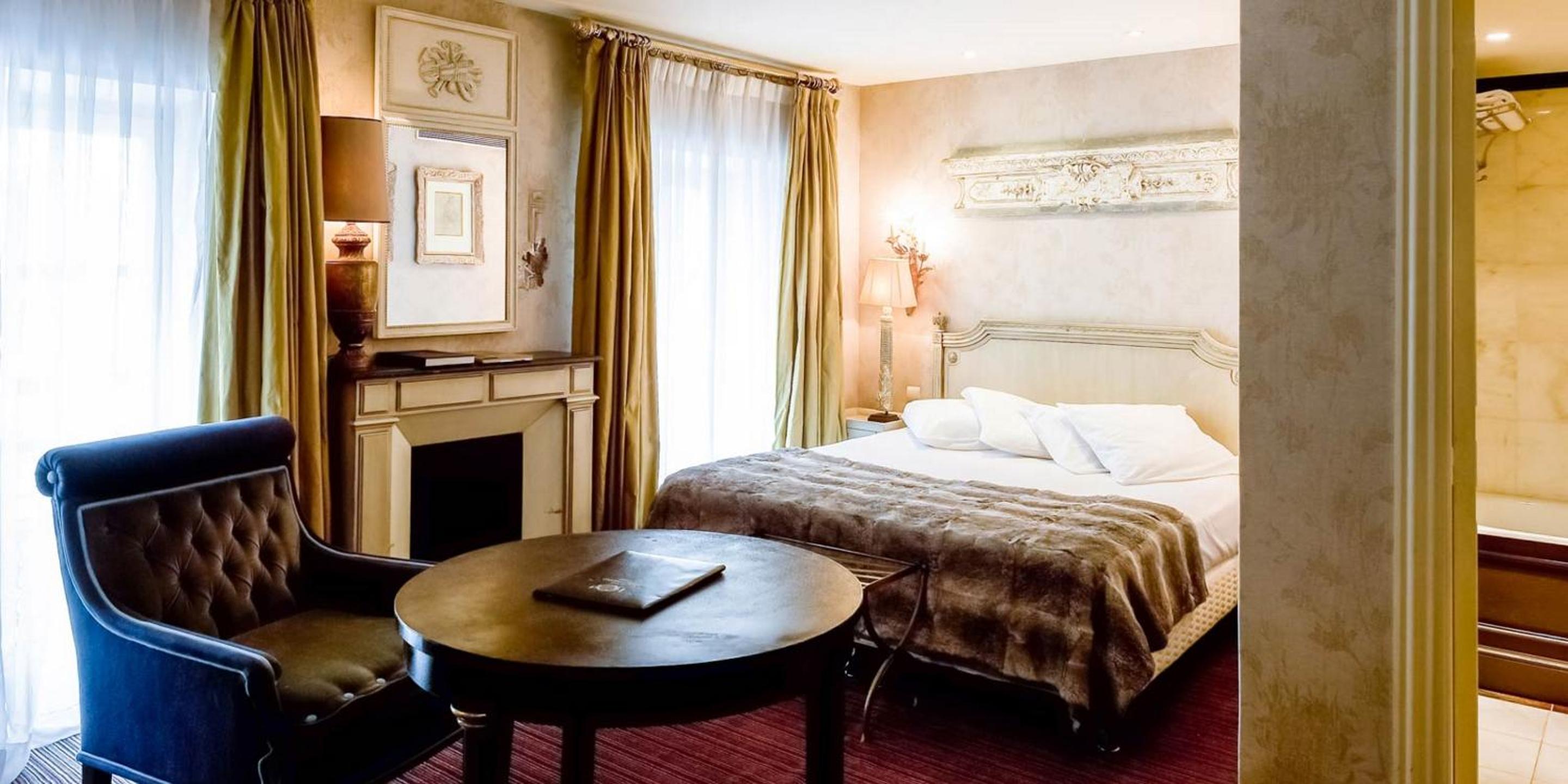 غرفة ديلوكس بسرير كينج، Hotel Chateaubriand 8/10