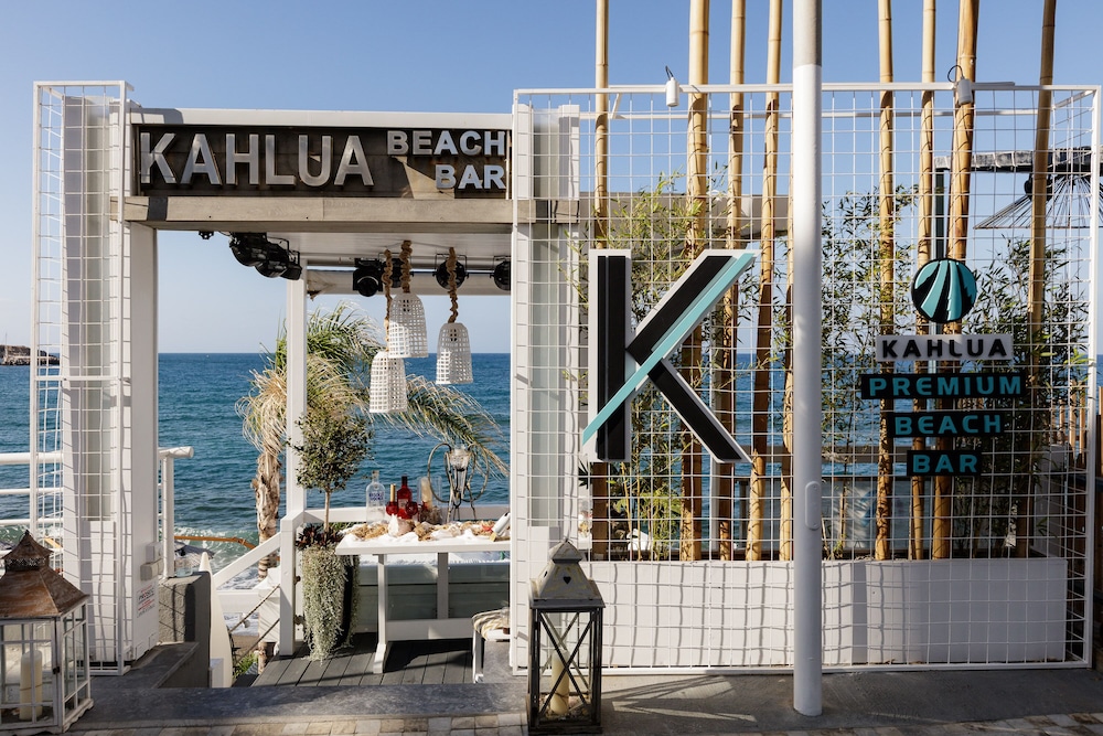 Kahlua Boutique Hotel 42/50