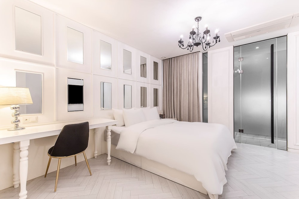 Hotel The Designers Cheongnyangni 15/59