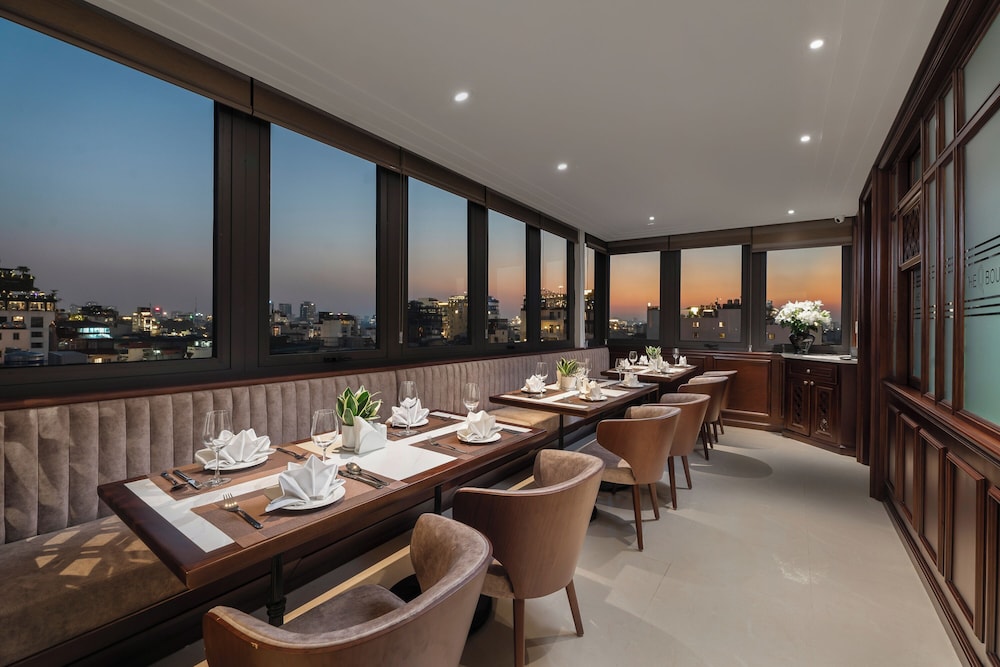 The Q Boutique Hotel 29/41